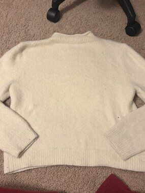 Universal Threads Turtleneck sweater little dusty, pictured, size Large women